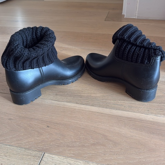 Moncler Water Proof Rubber Booties with Cable Knit Sock Detailing - Picture 8 of 10